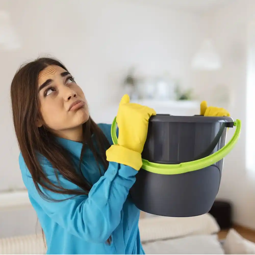 water damage restoration service Bay Park
